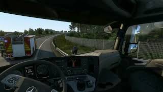 euro truck simulator 2 gameplay pc keyboard |Travel to the cargo ship with Mercedes ACTROS #shorts