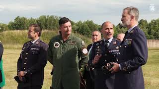 S.M. el Rey visita la base aérea Šiauliai en la República de Lituania