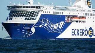 M/S Finlandia and M/S Baltic Queen at Tallinn