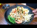 គុយទាវភូមិអូន pum oun noodle