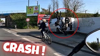 UN MOTARD PERD LE CONTRÔLE DE SA MOTO ET PERCUTE UN CAMION !😱(Compilation 2024 )