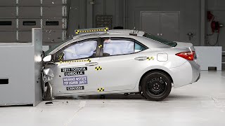 2017 Toyota Corolla driver-side small overlap IIHS crash test