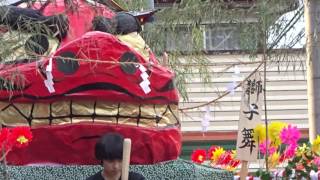 ２－②２０１７市原祇園祭本祭　獅子舞奉納　家々を獅子舞が巡る。