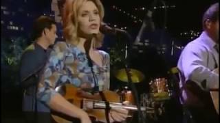 Alison Krauss & Union Station — "The Lucky One" — Live | 2002