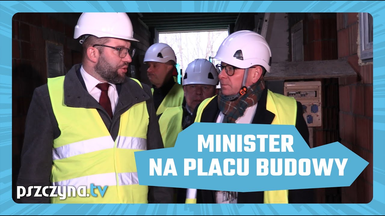 Minister Grzegorz Puda Na Budowie Mieszkań Socjalnych W Pszczynie - YouTube