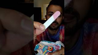 جربت نوع جديد من الحلويات  ثلاثة في واحد عصا مصنوعة من السكّر مع الحبيبات المنكّهة#candy #kidsvideo