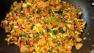 கேரட், பீன்ஸ், முட்டை பொரியல். carrot beans egg poriyal recipe in tamil.