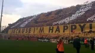 Salernitana : Because I'm happy' tifo