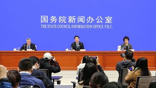 国务院联防联控机制介绍高校毕业生、农民工就业情况