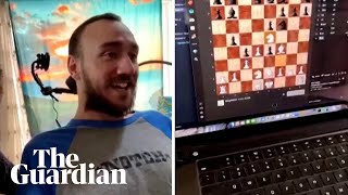 'Like using the force': Neuralink patient demonstrates how he plays chess using