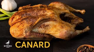 Cuisson d'un canard entier rôti