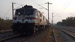 LGD WAP7 37363 with 17016 SC BBS Visakha Express at speed || Indian Railways