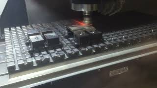 Machining Inconel 718 with ceramic tips