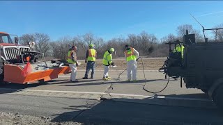 Pothole repair crews take advantage of warm weather