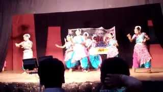 SEMICLASSICAL DANCE BY PERINGODE SCHOOL STUDENTS