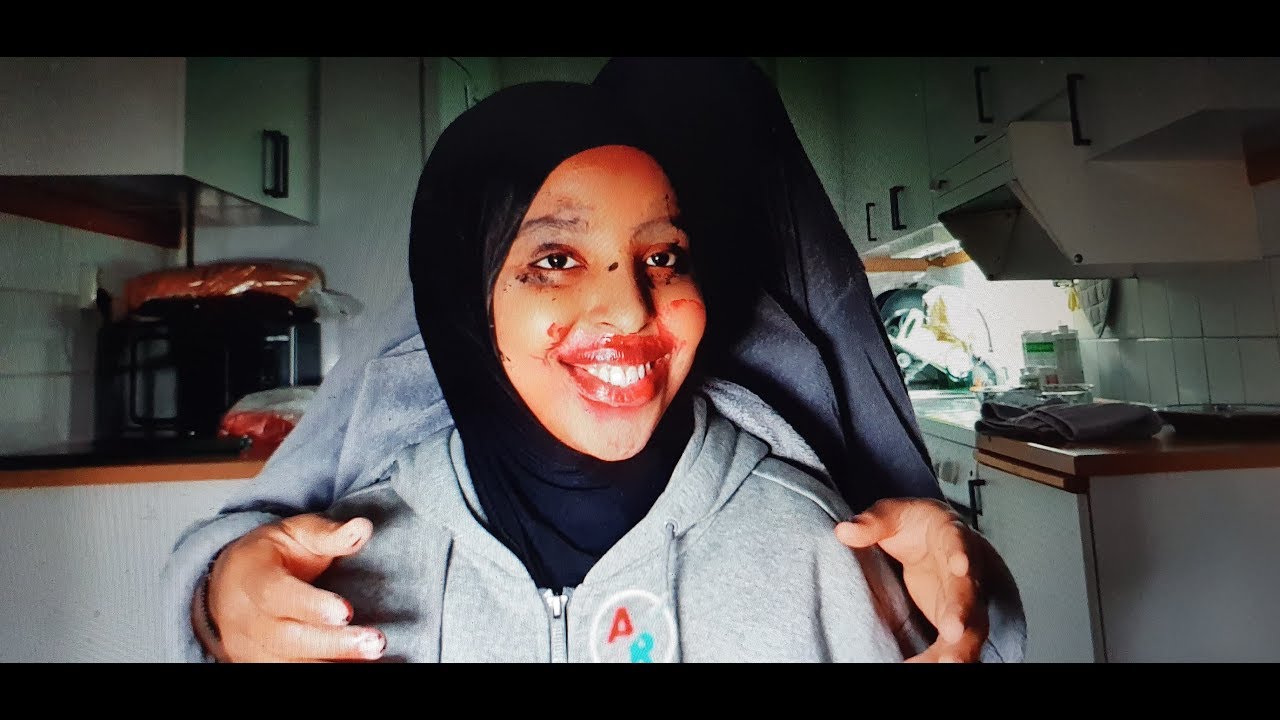 Makeup Challenge Qosolka Aduunka Youtube