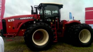 МОНСТР БЕЗДОРОЖЬЯ Трактор Versatile 4WD 425