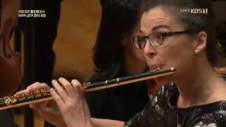 Andrea Lieberknecht plays Mozart G-Major Concerto at Gonjiam Festival, M. Kofler conducting