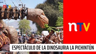 En NTV el espectáculo de la dinosauria \