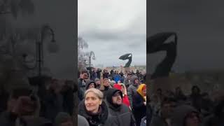 Бердянск. Прямо сейчас. устроили митинг против захвата своего города российскими военными