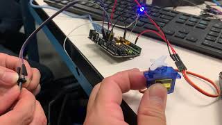 FMT122 - Quoc Hung Bui - LAB#4 Analog Inputs and Analog Outputs