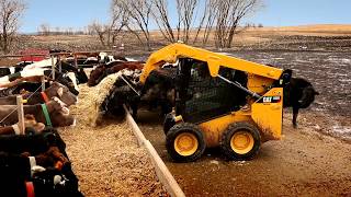 Engine Exhaust Airflow Design on Cat® Skid Steer/Compact Track Loaders | Experience the Difference