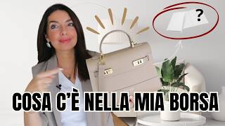 WHAT'S IN MY BAG: Cosa nascondo in borsa per una giornata a Milano