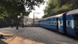 11041 Mumbai Chennai Express with KYN WDG 3A # 14981 Shakti passing Khandala