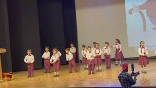 Dada Dadi Nana Nani //Parents Welcome Dance performance// Dayawati Modi public school // Shivanshi