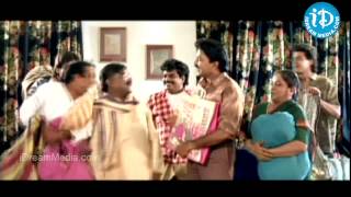 Allari Priyudu - Raja Sekhar, Manorama, Babumohan Nice Comedy Scene