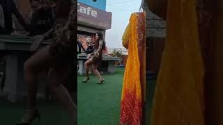 Hot Dance Of Sarita Srivastava