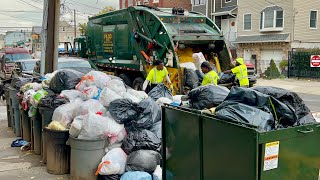 Garbage Truck VS A Massive Trash Mountain