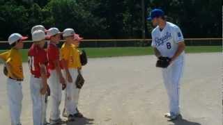 Eric Hosmer + Mike Moustakas surprise local kids at BVRec!