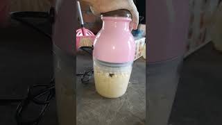 Cobain blender portable bawang pun menjadi sangat halus