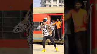 वायरल डांस tujhe dekha to ye jana sanam #arvindakelakallu bhojpuri new song 2022 #shorts dance vidoe