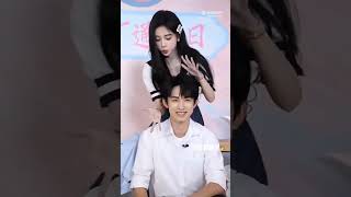 Ju Jingyi doing Jisoo Flower Challenge ft. Guo junchen. Beauty of resilience cast. #flowerchallenge