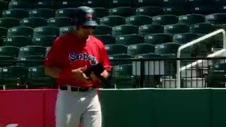 Sea Dogs' Lovullo hits RBI single in extra innings