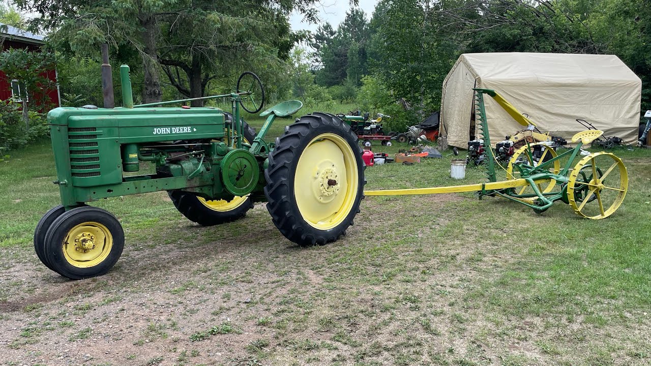 1942 John Deere Model B With John Deere No2 Sickle Mower - YouTube