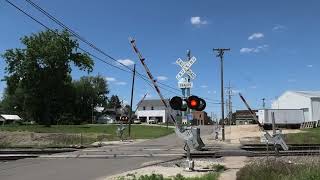 Geometry Train!  BNSF 4724 East in Wyanet, IL 6/2/22