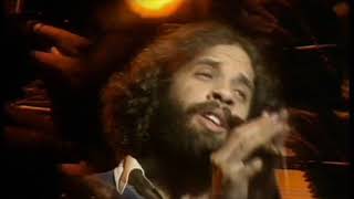 Dan Hill - Sometimes When We Touch (Live TOTP performance)