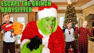 Escape the Babysitter to Save Christmas! The Grinch Babysitter Showdown!