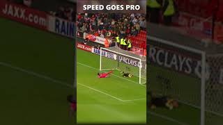 Ishowspeed plays for Manchester United