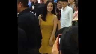 Kim Tae Hee in Thailand 30.08.14 (12)