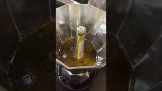 AVB Moka Pot Extraction into Butter