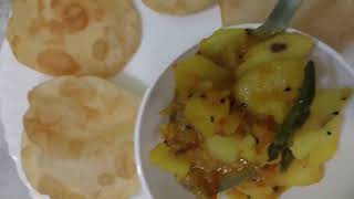 Lucchi and alur dom, লুচি আর আলুর দম, potato curry, Bengali menu, Puri - sabji