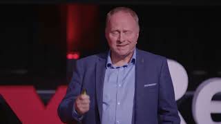A headmaster’s philosophy of education reform | Mark Tottman | TEDxReigate
