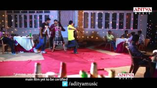 Snehame Thoduga Telugu Movie - Rajahmundry Centerlo Promo Song - Venky,Priyanka