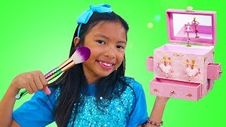 Wendy Pretend Play Cute Kids Makeover w/ Makeup & Ballerina Jewelry Box Girl Toys