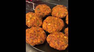 चना डाळ व मुग डाळीचा खमंग डाळ वडा १५ मिनीटांत /dal vada /डाळ वडा