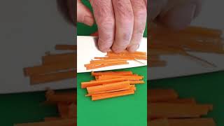 How to Julienne Carrots